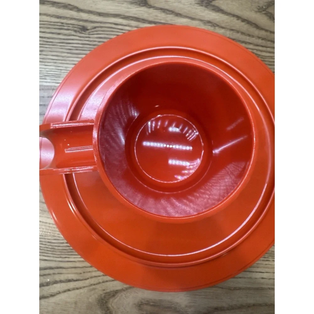 MCM Mid Century Modern Heller by Massimo Vignelli Red Cup & Plate‎ Melamine